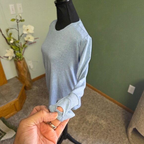 Athleta Tops - Athleta Girl Crewneck Long Sleeve Top Blue Thumbhole Pullover
